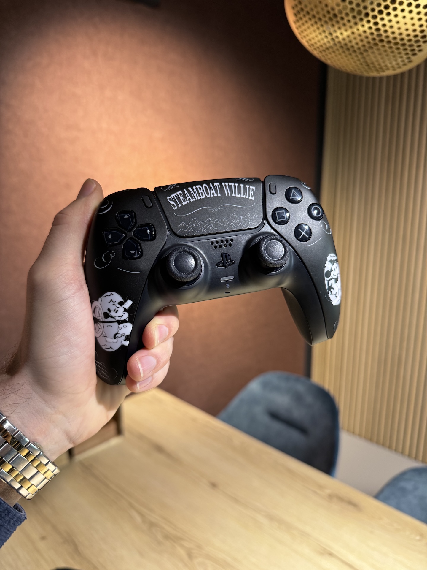 clever gaming controller